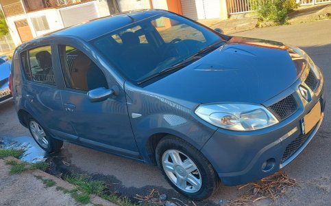 Vendo Sandero Privilege 1.6 2008 - Impecável